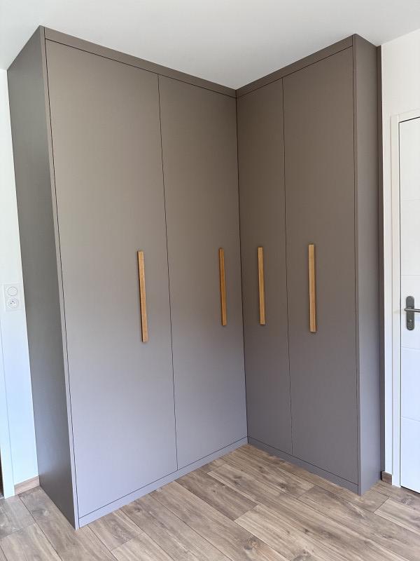 Agencement dressing et espaces de rangement à Saint-Malo